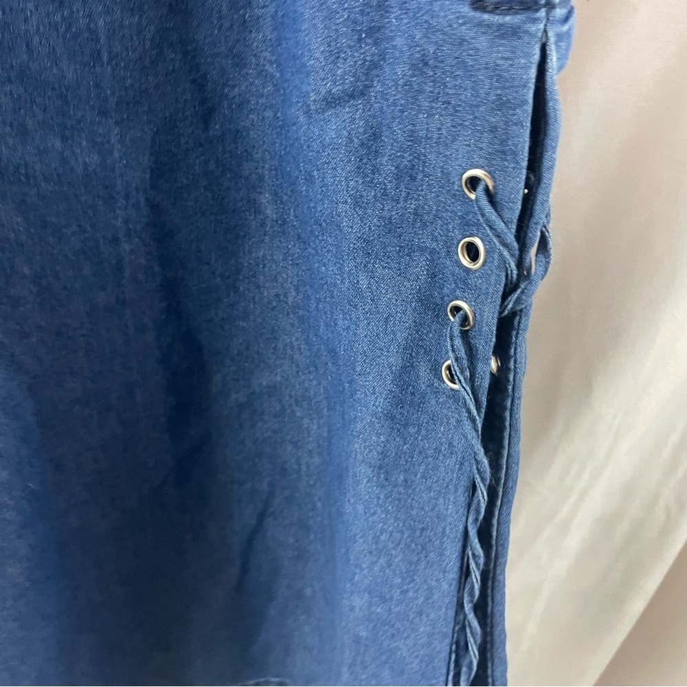 Flare Gromet Lace up Jeans - Picture 8 of 10